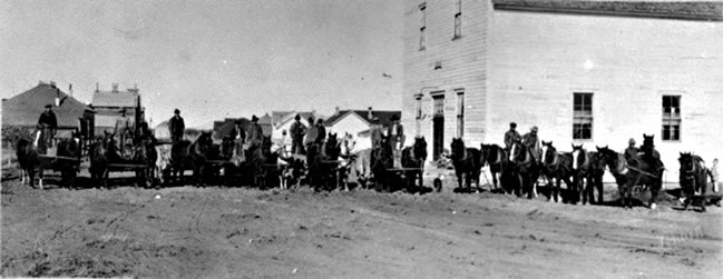 Downtown Silver Lake in the early 1920s.